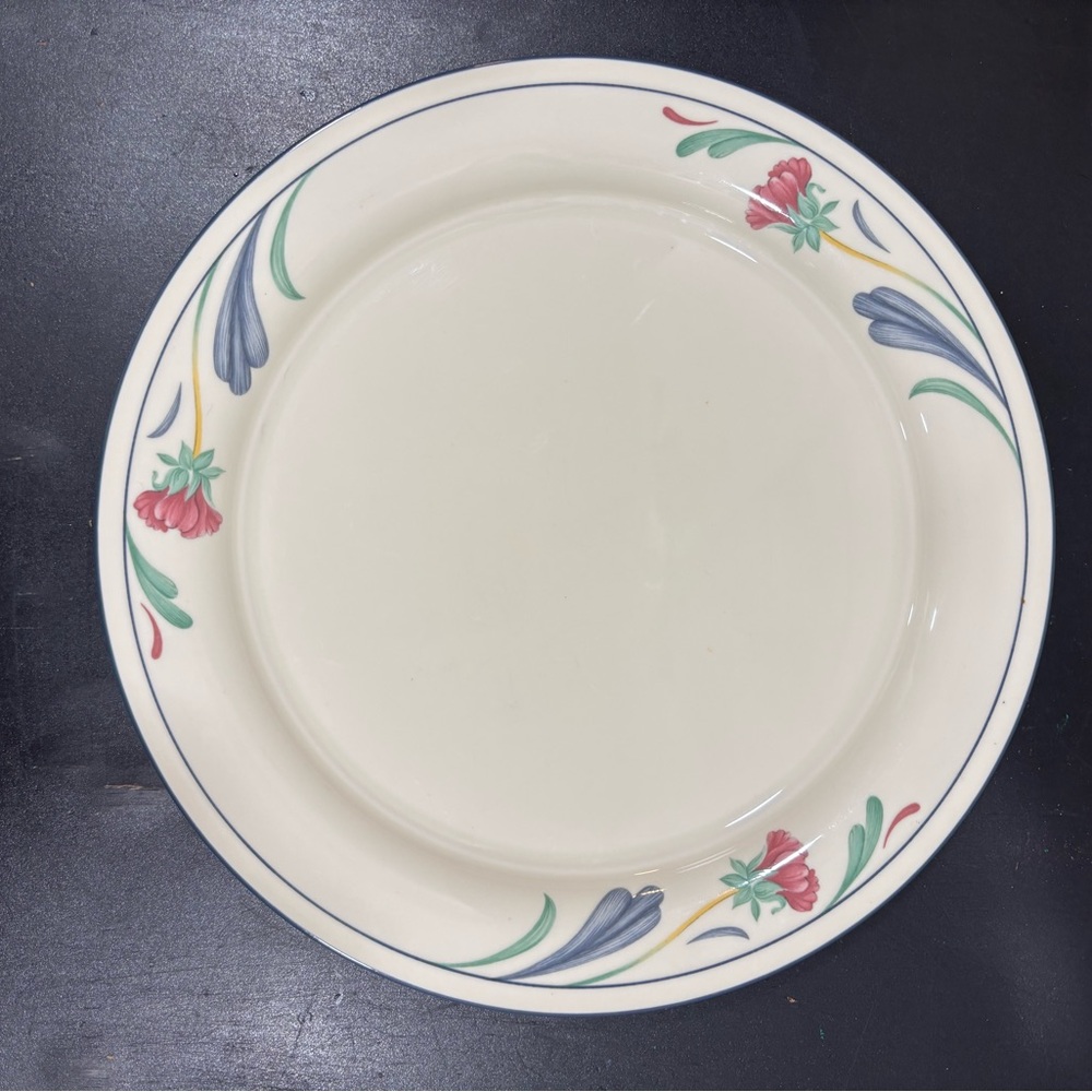 Lenox Chinastone Poppies on Blue 5 Piece Place Setting with Floral Design - Picture 3 of 12